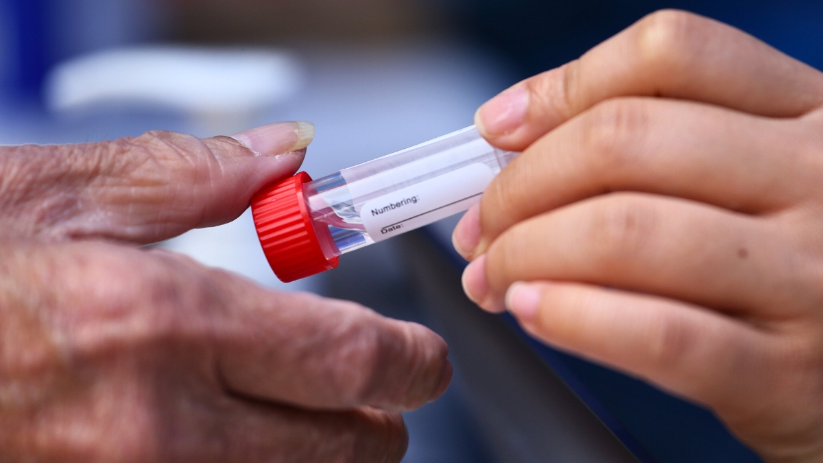 A Saliva Test Could Quickly Reveal Your Hidden Risk of Heart Failure