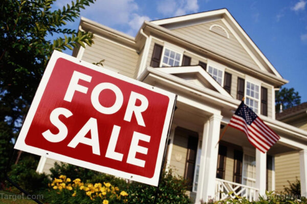 Foreclosure crisis deepens as Americans struggle under crushing economic burden