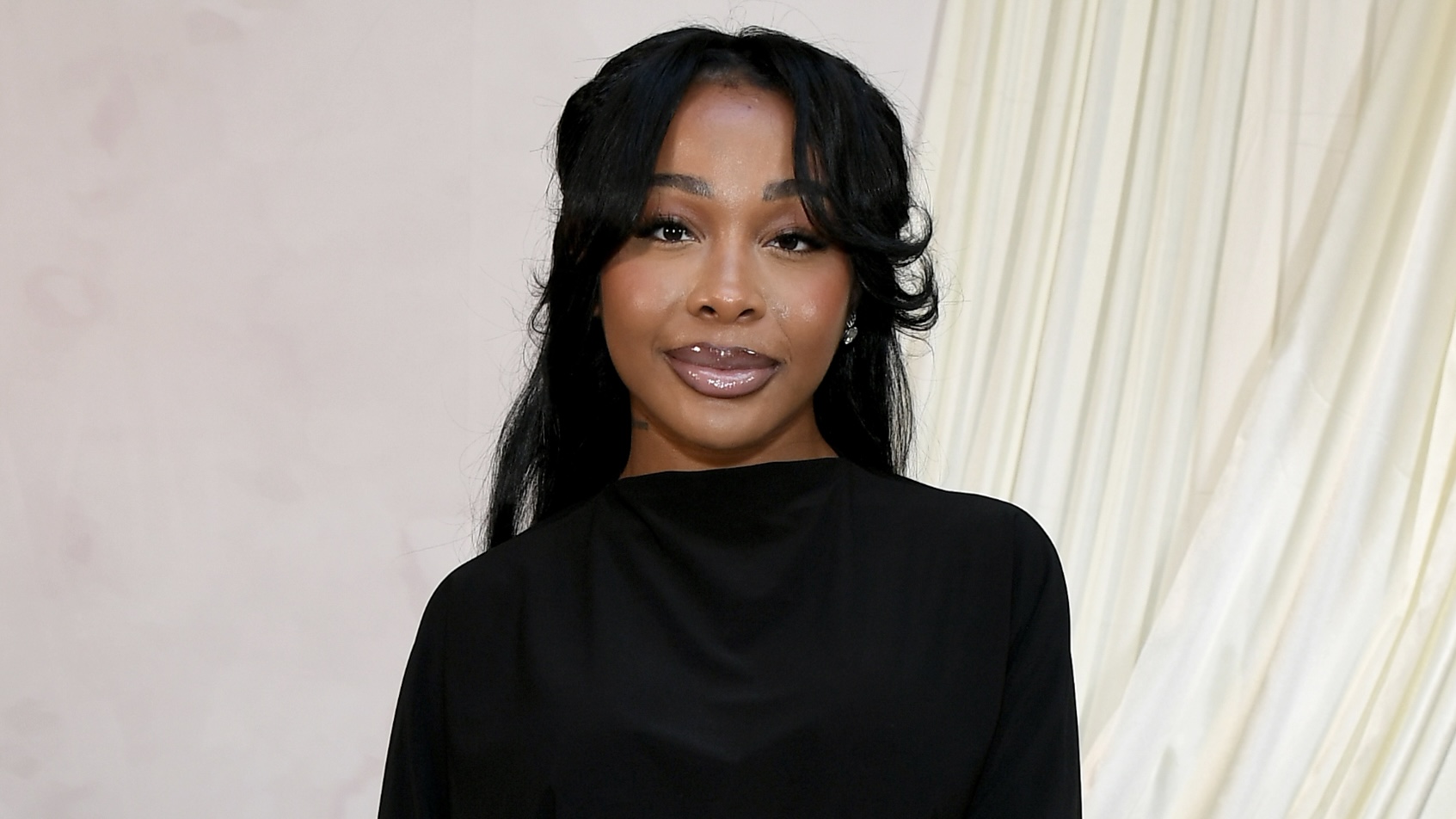 Internet Users Applaud Jayda Cheaves For How She’s Looking Out With Her “Blessing Bags” This Holiday Season (PHOTOS)