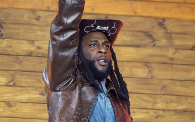 Yikes! Burna Boy Claps Back After Telling Sleeping Fan To Leave Concert & The TL Is Split (VIDEO)