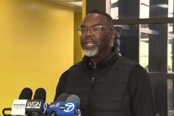 JUST IN: Chicago Shootings After Christmas Tree Lighting Ceremony Leave 8 Injured and One 14 Year Old Dead, Lawmaker Says 300 Juviniles were Rioting in Teen Takover – Trump Responds! (VIDEO)