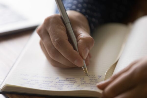 This simple 15-minute mindset exercise can ease anxiety, science shows