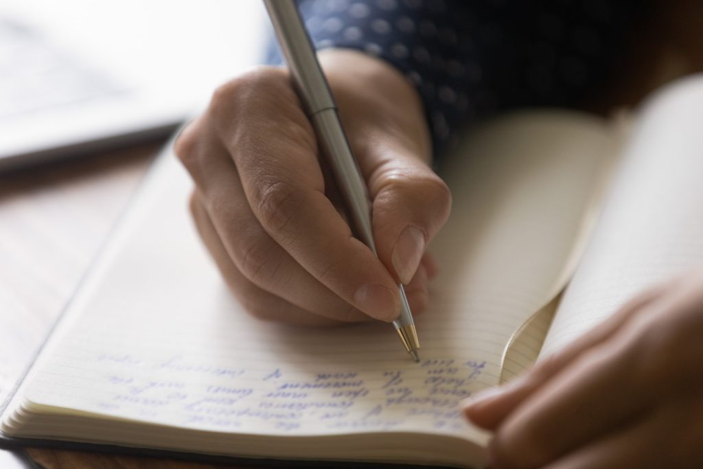 This simple 15-minute mindset exercise can ease anxiety, science shows