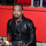 Real Ones Only? 21 Savage Steps In Amid Young Thug And Gunna Tension (PHOTO)(VIDEO) 21-Savage-Steps-In-Amid-Young-Thug-amp-Gunna-Tension-amp-Fans-Dont-Know-How-To-Feel-PHOTOVIDEO