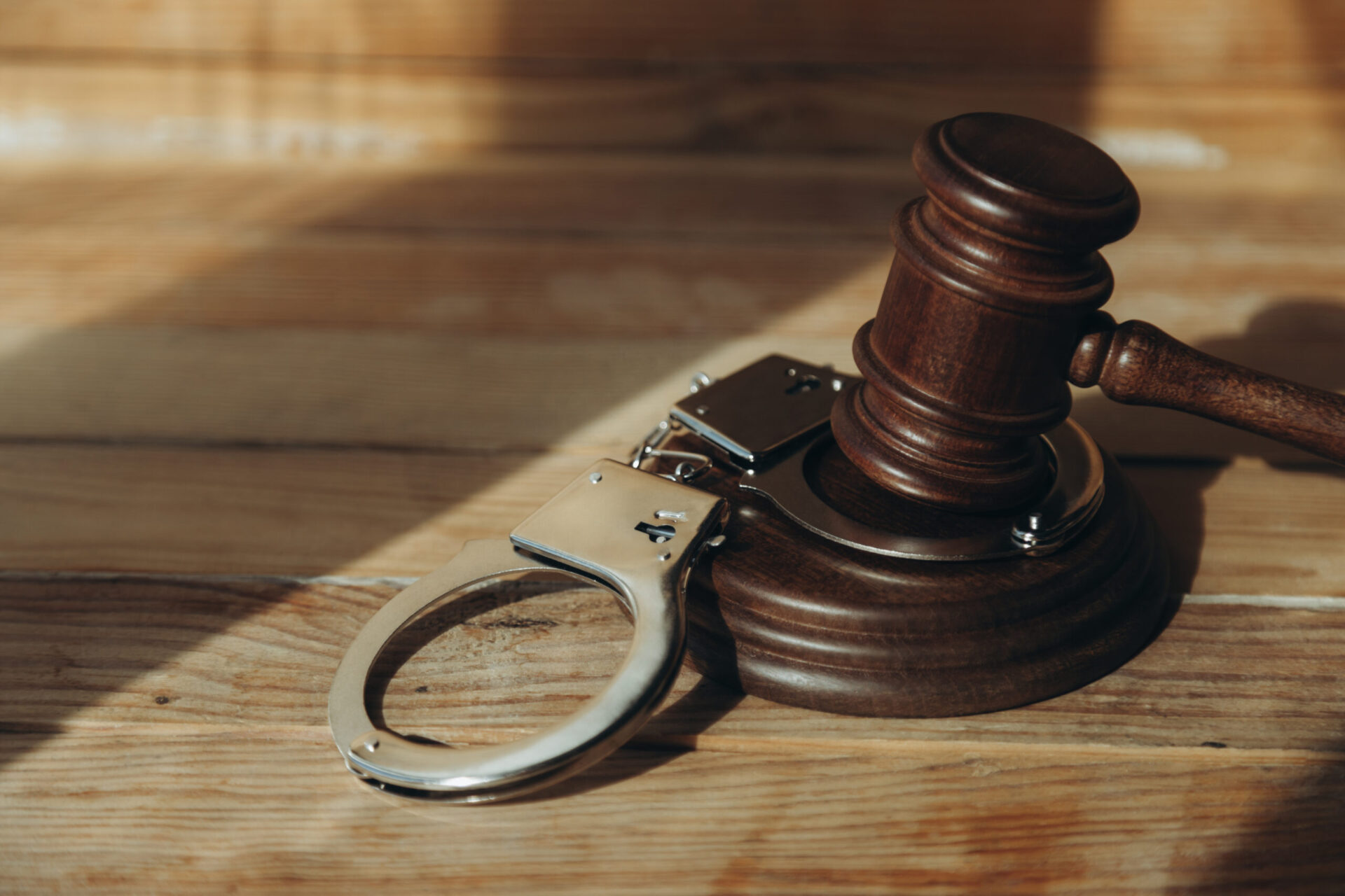 Omaha Man Reportedly Causes K In Damages After Bursting Through Courthouse Exit Over Warrants (VIDEO)