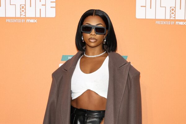 De’arra Taylor Breaks Down Lawsuit Against Ex-Boyfriend Ken Walker & Past infidelity Issues (VIDEOS)