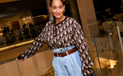 Whew! Tracee Ellis Ross Sets The Internet On Fire With Sizzling NEW Look (PHOTOS)