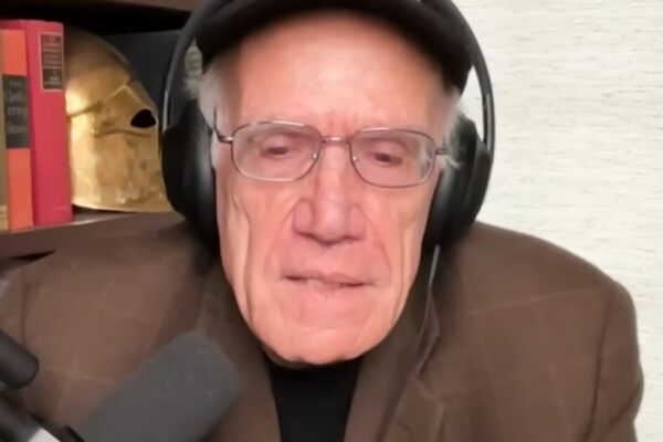 Prayers for Victor Davis Hanson as Famed Conservative Historian to Undergo Major Medical Surgery on Tuesday (VIDEO)