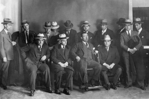 America’s Crime Syndicate Government: Profiteering, Protection Rackets & a Pay-to-Play Presidency