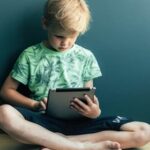 A Psychologist Says Parents Of ‘ Exceptionally Resilient And Successful’ Kids Always Do These 7 Things 106881256-1620745970696-child-kid-boy-person-modern-tablet-computer-childhood-fun-little-technology-digital-play-education_t20_2WwJwv