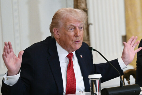 Dollar Drama? Trump Asks “When Did I Do That?” When Asked About Promised K Tariff Checks