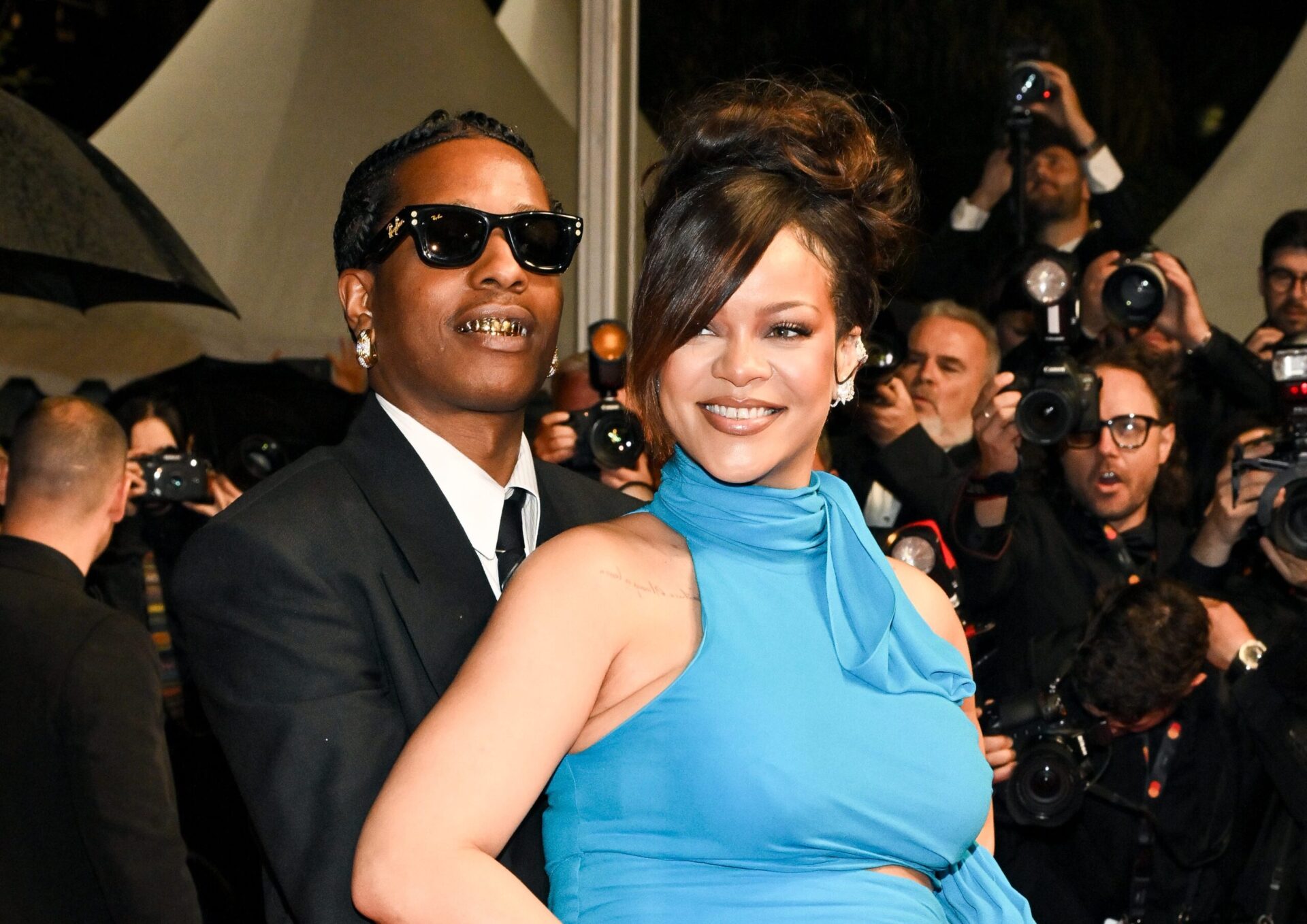 Baby #4 Loading? Fans Speculate Rihanna Is Pregnant After Pop Out With A$AP Rocky (PHOTOS + VIDEO)