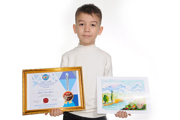 Zufar Xusniddinov,  Peace Pals International Finalists 2025, Age 7, Uzbekistan