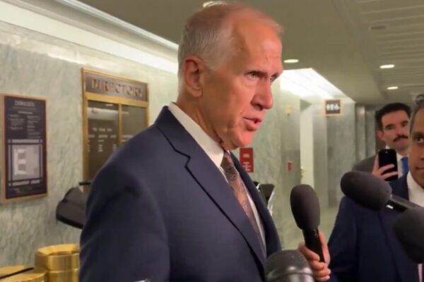 JUST IN: RINO Tillis Threatens to Block Fed Nominations Over Powell Criminal Investigation