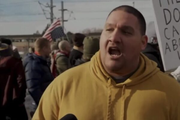 Deranged Leftist Openly THREATENS SHOOTING ICE Agents in MN: “The time for peace is over! We have to show up with guns! It’s time for the bullet box!”[VIDEO]