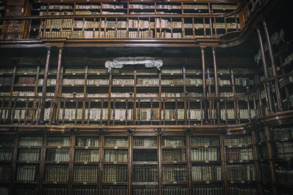 Finding a Private Knowledgebase That Actually Works