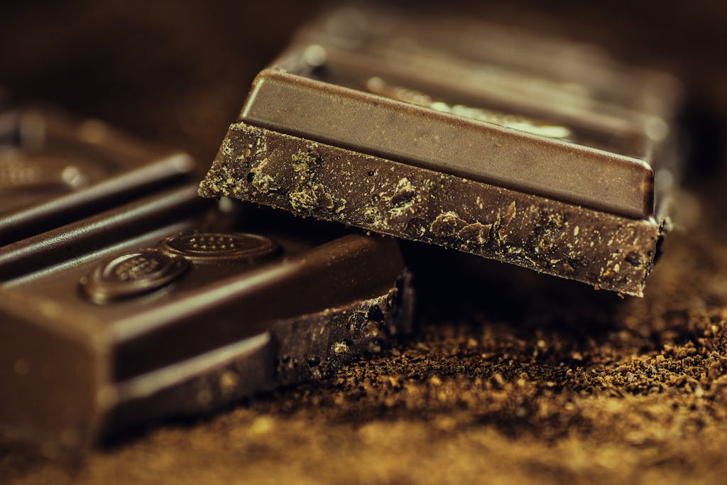 Dubai Chocolate Bar Recipe – A Luxurious Homemade Treat Inspired by the UAE – Spirit Web