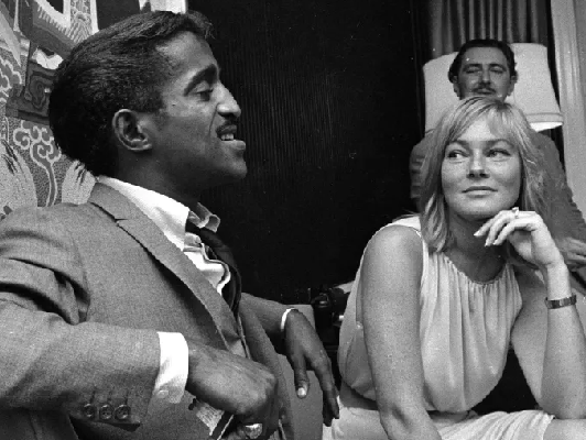 May Britt – targeted by US racial prejudice