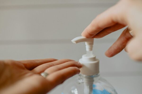 How to Make Hand Sanitizer at Home Safely and Effectively – Spirit Web