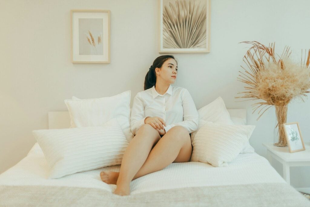 How to Stop Squeaky Bed Noises for Good – Spirit Web