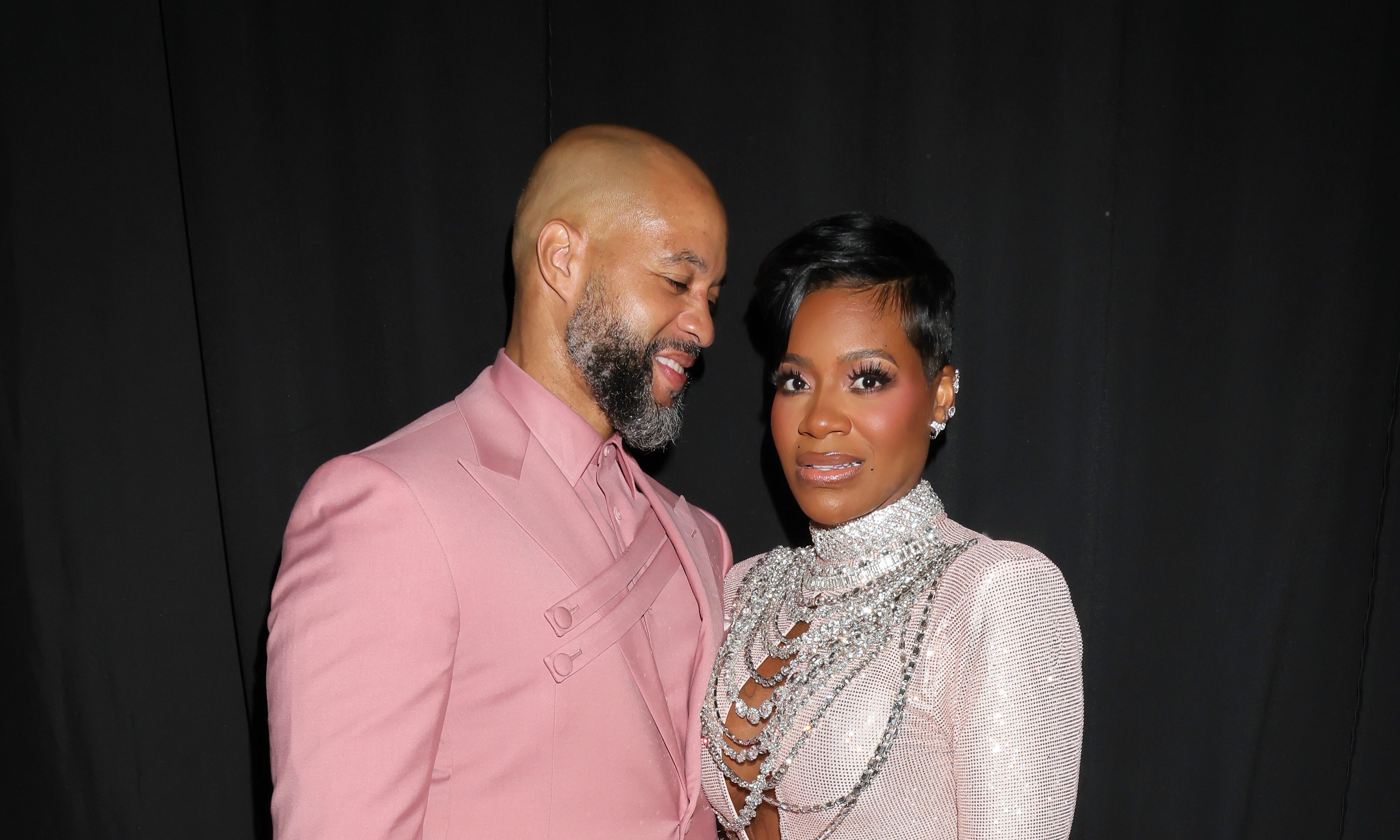 Whew! Fantasia Slams Her Dad After He Accuses Her Husband Of Stealing From The Singer (VIDEO)