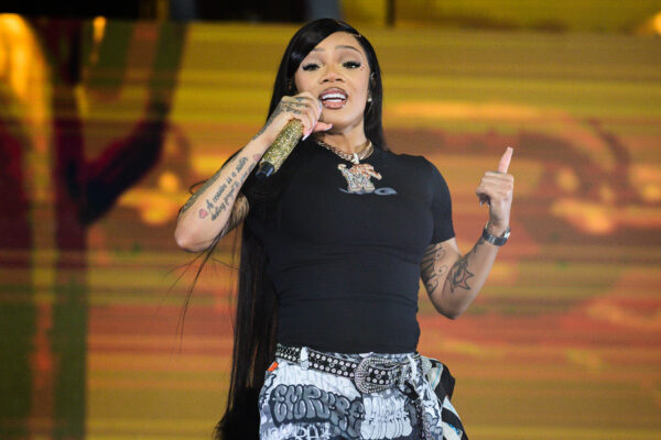 Money Talk? Victoria Woods Claims She Made 0,000 In A Week And Predicts Her “Network” (VIDEOS)