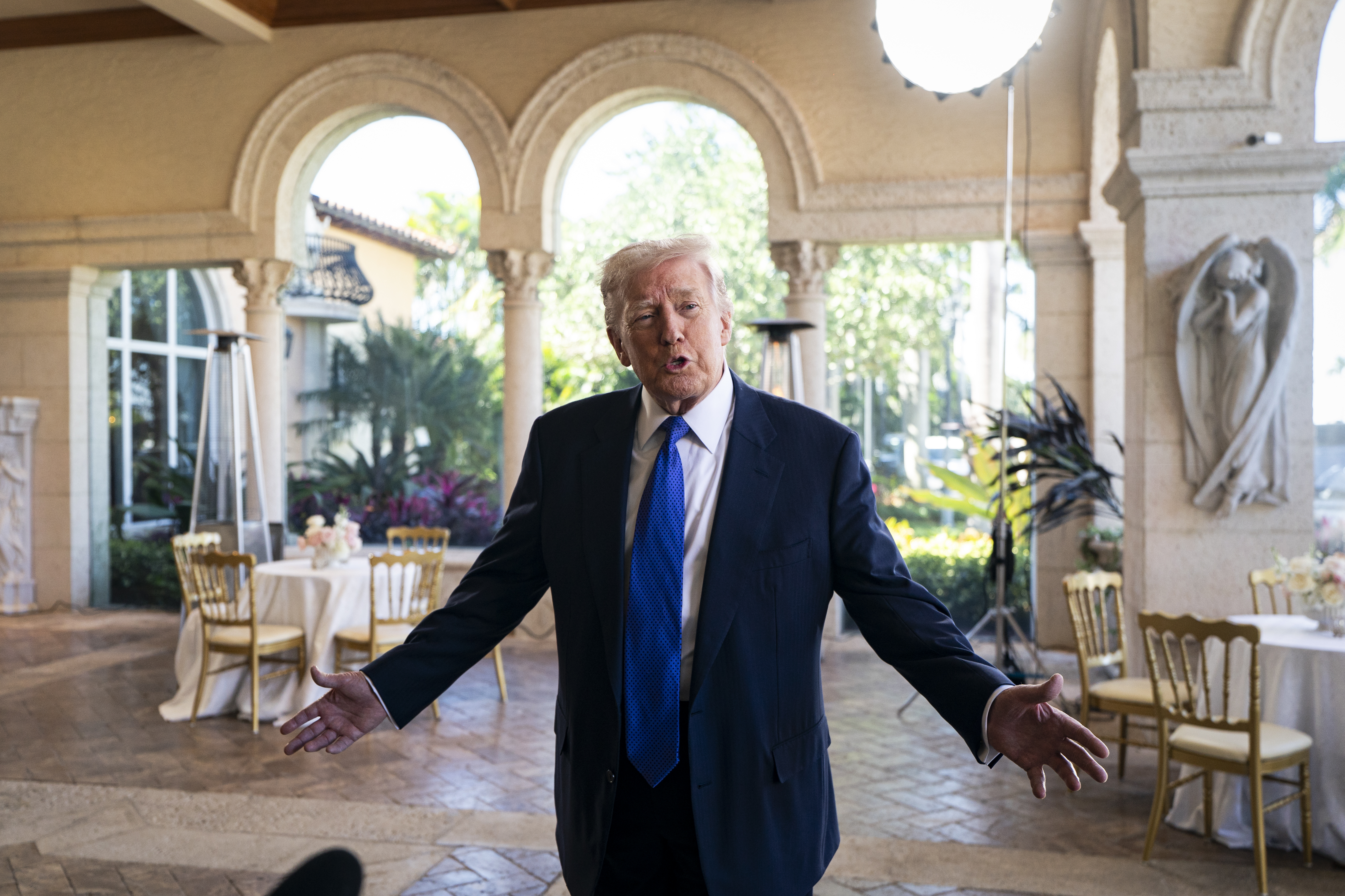 Woah! Armed Man Austin Martin Tucker Shot And Killed By Secret Service After Breaching Mar-A-Lago (VIDEO)