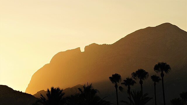 puig campana al ponerse el sol e24d57c3aae6c67838e95c468cea3708 800 Paranormal Daily News