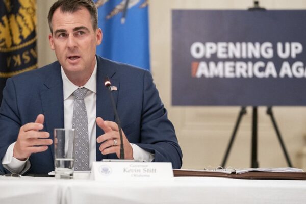 Oklahoma Gov. Kevin Stitt Appoints Oil & Gas Executive Who Reportedly Donated to Adam Kinzinger to Fill Mullin’s Senate Seat
