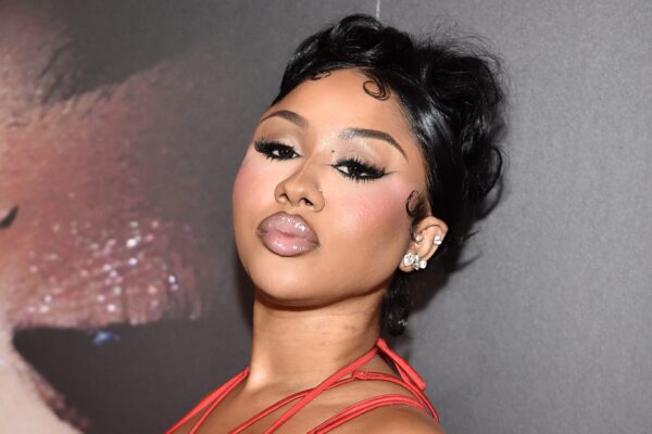 Pink Hair Don’t Care! Ari Fletcher Turns Heads With Risqué NEW LOOK For Recent Shoot (VIDEOS)