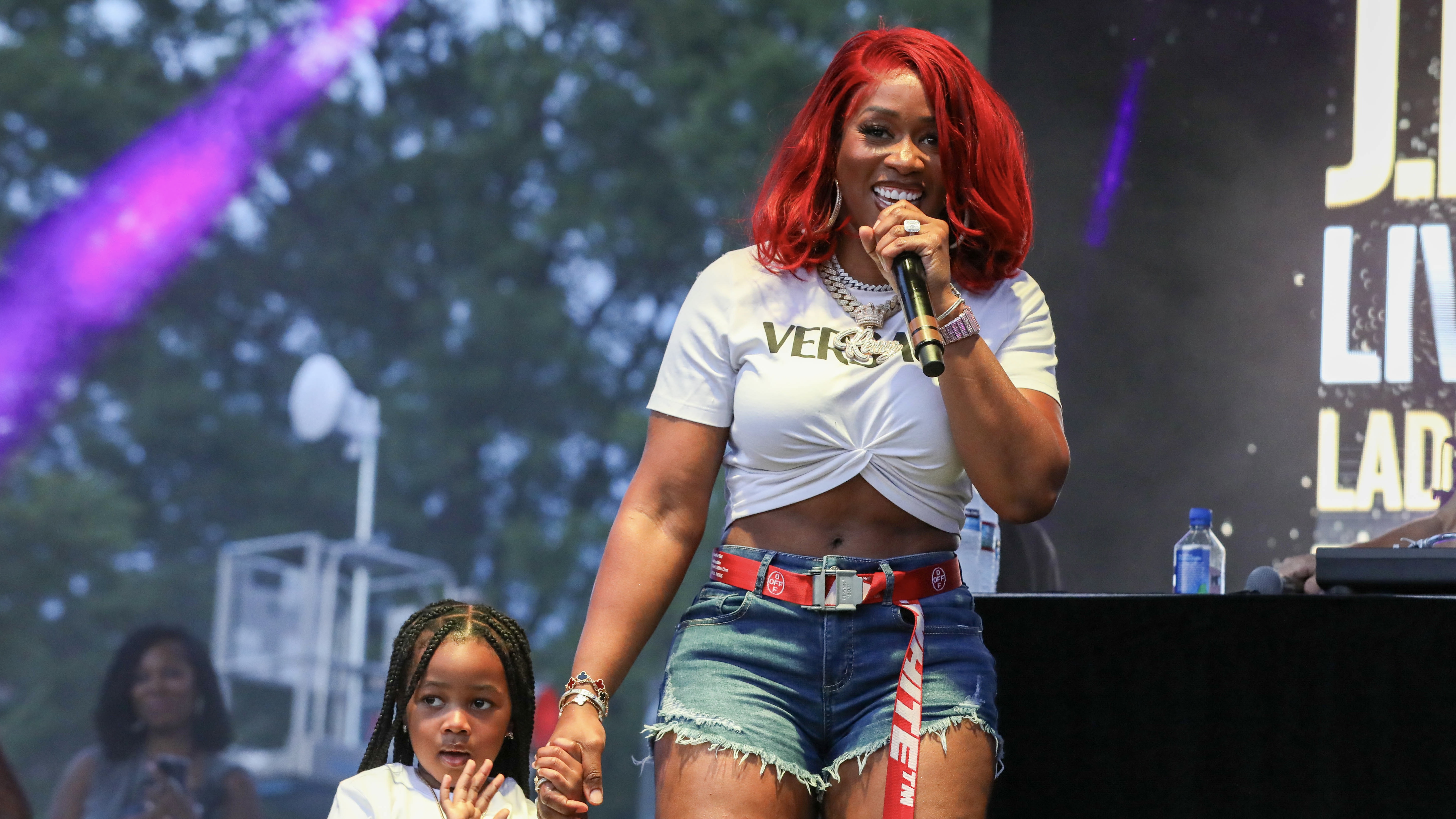 Awww! Clips Of Remy Ma & Reminisce MacKenzie’s Cute Mommy-Daughter Time Have The Internet Gushing (VIDEOS) Awww! Clips Of Remy Ma & Reminisce MacKenzie’s Cute Mommy-Daughter Time Have The Internet Gushing (VIDEOS)