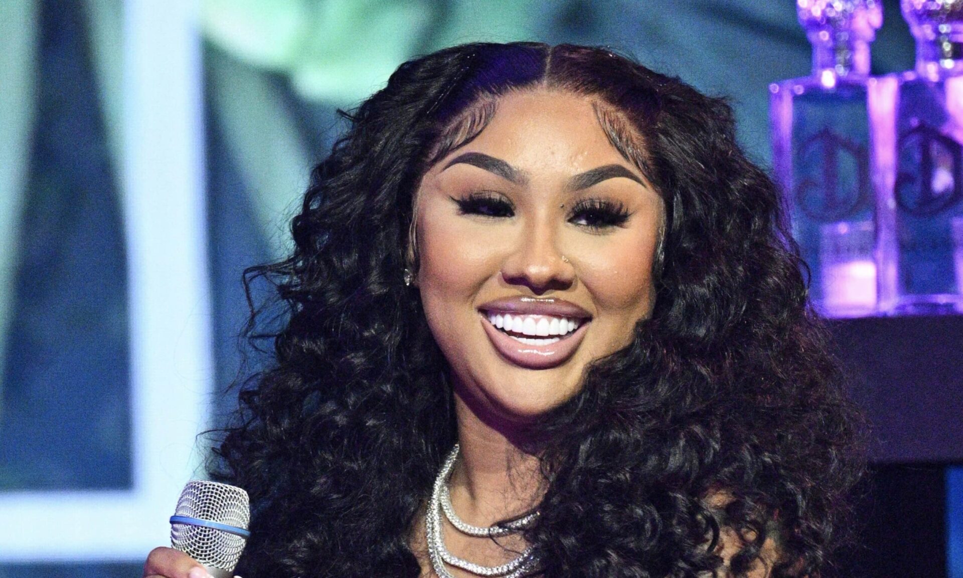 Ari Fletcher Goes OFF While Addressing Claims She Helped Orchestrate Fight Between Aspen Kartier And Summyah Marie (VIDEO)