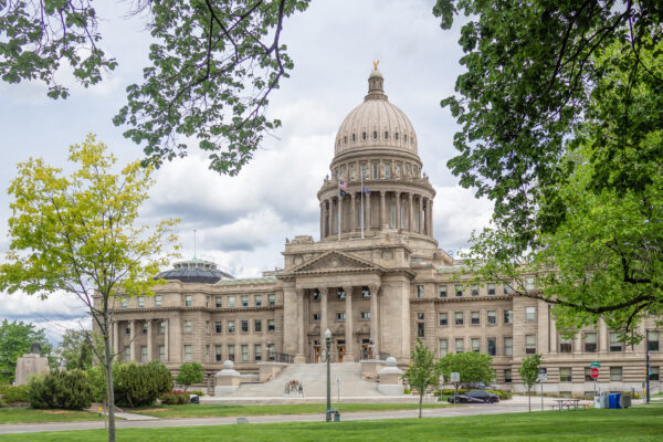 Prayers Up! Idaho Mayor Dies After Experiencing Medical Emergency While Speaking During Town Hall (VIDEO)