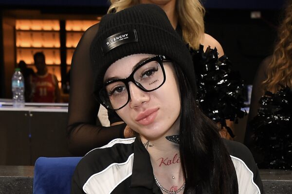 Hol’ Up! Social Media Users Continue To Speculate Whether Bhad Bhabie Underwent Surgery Amid Her Apparent Weight Gain (PHOTOS)