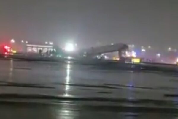 MASS CASUALTY EVENT: Air Canada Plane Collides with Firetruck at LaGuardia Airport