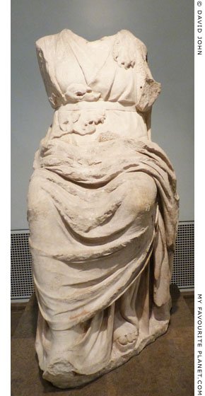 london dj 24092016 2876d dionysos thrasyllos bm c2810e1e56ff35ce02056558f061bd9e 800 Paranormal Daily News