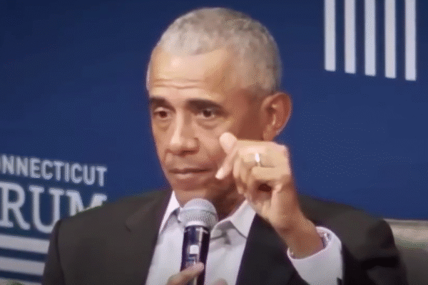 Barack Obama Issues Statement on Trump Tormentor Robert Mueller’s Death and It Instantly Blows Up in His Face