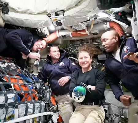 Artemis 11 crew – Fixed and Mars Pluto