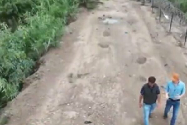 CBS News Visits the Southern Border – Is Stunned to Find No One is There Anymore (VIDEO)