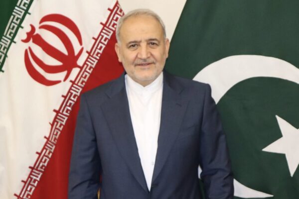 Iran Signals “Critical Stage” in Pakistan-Brokered Talks as War Deadline Looms