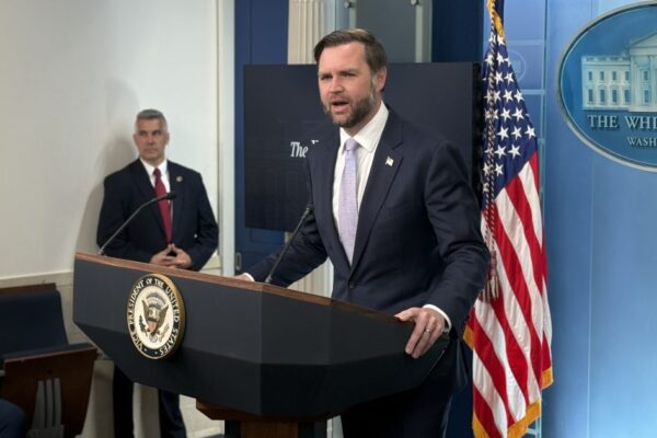 (VIDEO) Vance Cheers for British Anti-Immigration Rallygoers and Roasts Democrats Crying “No Kings” – Calls for Putting American Workers First as House RINOs Push for Amnesty Bill