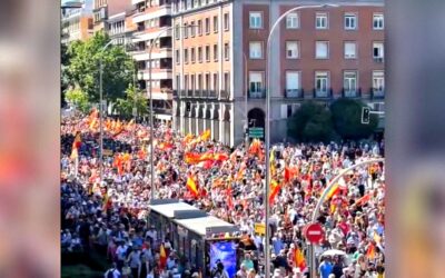 WATCH: Spanish Protesters Flood the Streets Demanding the Resignation of Socialist PM Sánchez Mired in Corruption Scandals