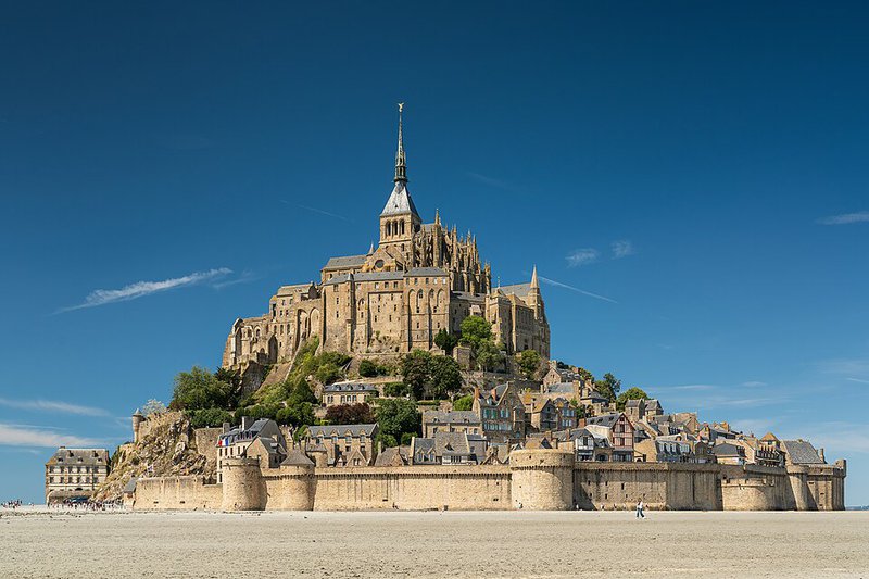 mont st michel in the afternoon ee133f8c0957e937e2c5c9a6593c6752 800 Paranormal Daily News