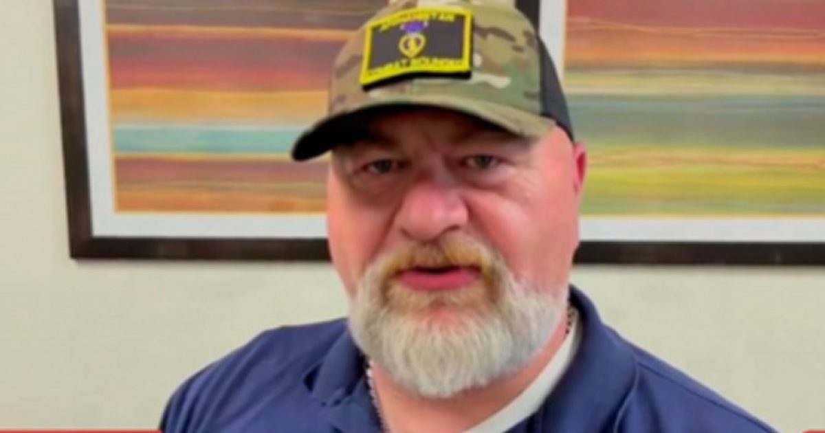Veteran Who Graham Platner Said Didn’t ‘Deserve to Live’ Slams Elizabeth Warren and Bernie Sanders for Backing Him (VIDEO)