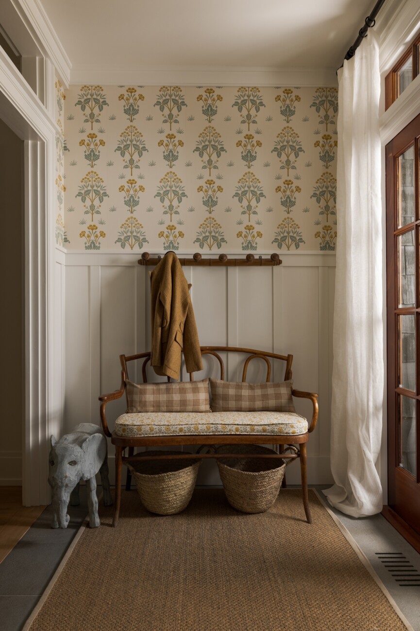 Vintage bench entryway