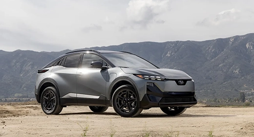 Subaru’s new top-selling EV delivers over 300 miles of range for just ,000