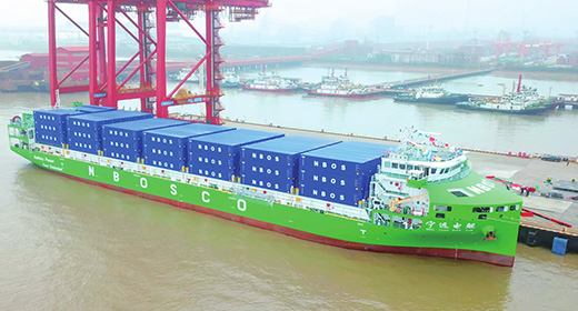 World’s largest, China’s first 10,000-ton all-electric smart container vessel delivered