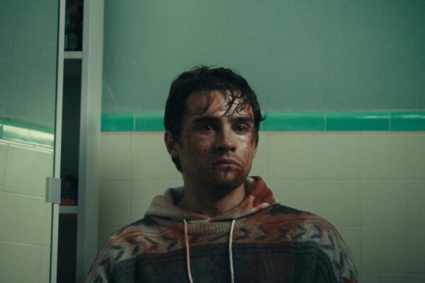 Love Hurts… and This Movie Makes Sure You Feel Every Sting | Obsession Review