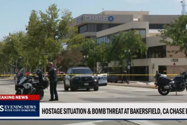 Man Holding Hostages at California Chase Bank Shot Dead by FBI After 15-Hour Standoff
