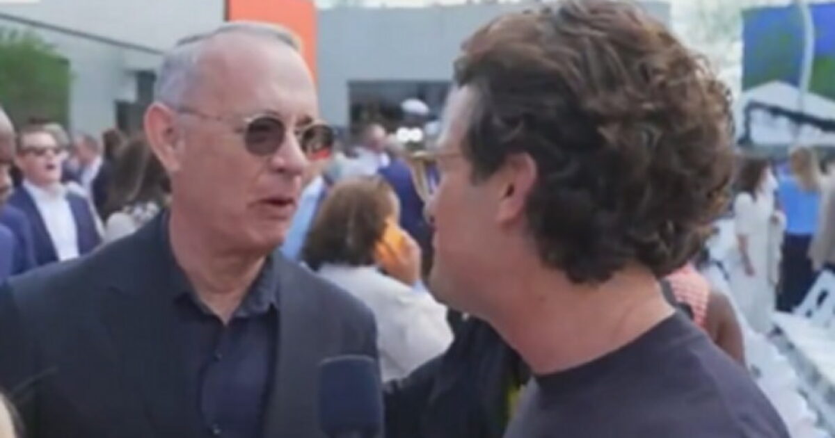 HILARIOUS: Liberal Actor Tom Hanks Insults MSNOW to Network Reporter’s Face During Obama Event (VIDEO)